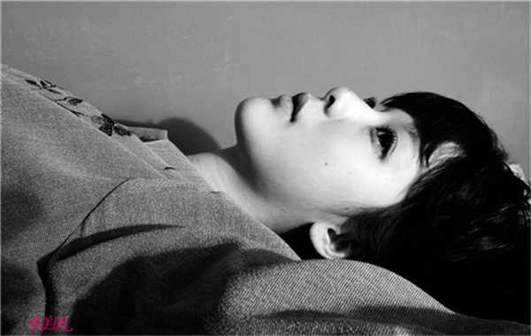 白塔验血邮寄测男女真的吗(验血查男女可以邮寄血吗)